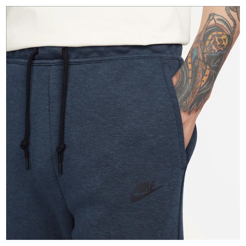 Брюки чоловічі Nike Sportswear Tech Fleece Joggers (FB8002-473)
