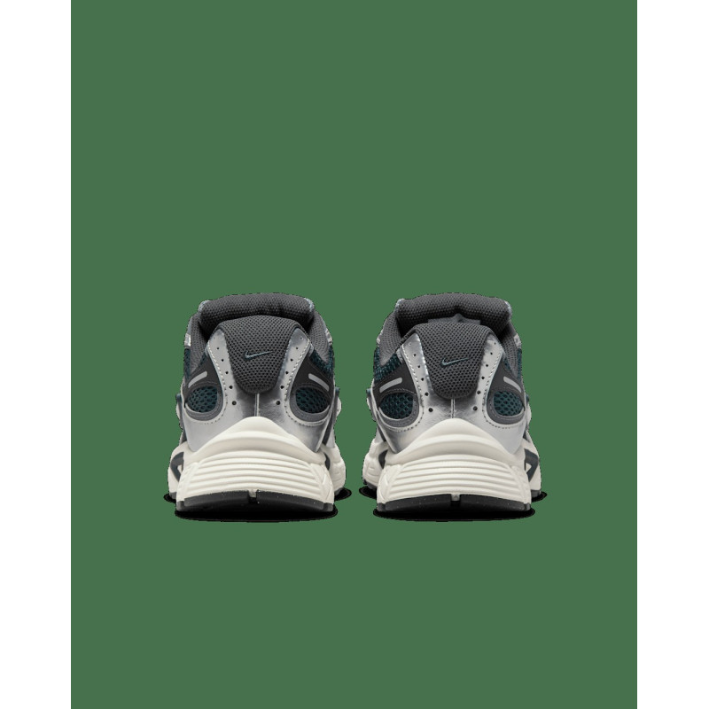 Кросівки жіночі Nike V5 Rnr (HQ7901-300)