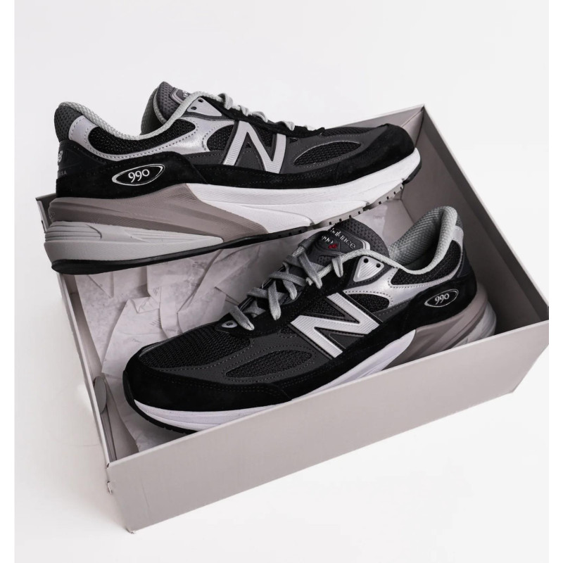 Кросівки чоловічі New Balance 990V6 (M990BK6)