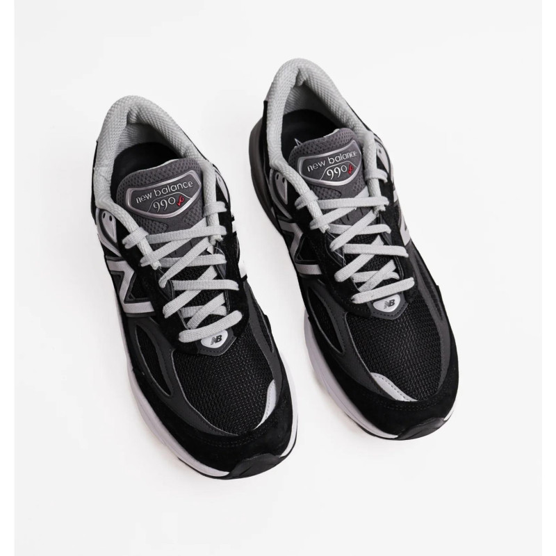 Кросівки чоловічі New Balance 990V6 (M990BK6)
