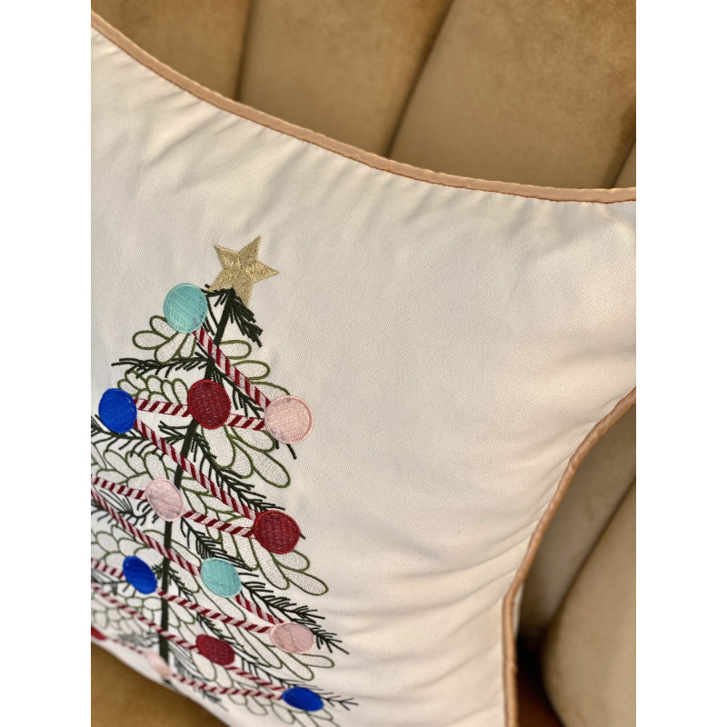 Наволочка одностороння з вишивкою XMAS TREE02