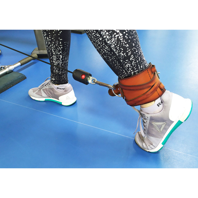 Манжета EasyFit F8 для тяги на тренажері, Натуральна шкіра, Регульований обхват до 18 см, Ширина 9 см, Коричневий