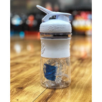 Шейкер спортивний (пляшка) BlenderBottle SportMixer Flip 20oz/590ml White Шейкер спортивний (пляшка) BlenderBottle SportMixer Flip 20oz/590ml White