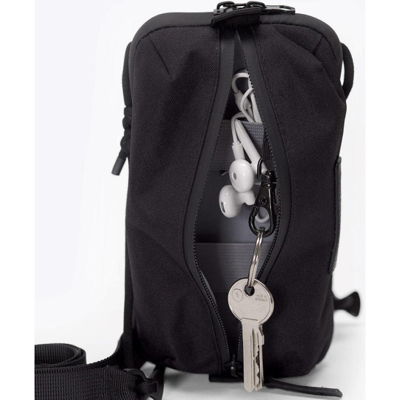 Сумка чоловіча Ucon Mateo Bag Black чорна