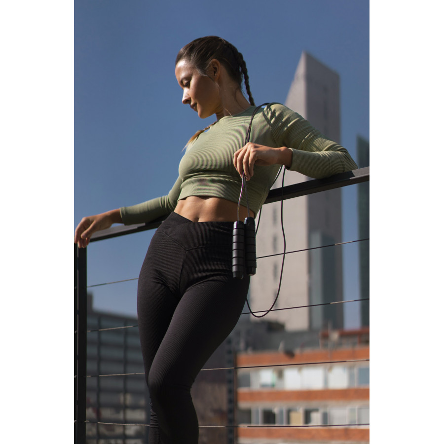 Скакалка швидкісна PowerPlay 4210 Power Weighted Jump Rope Чорна (2,7m.)