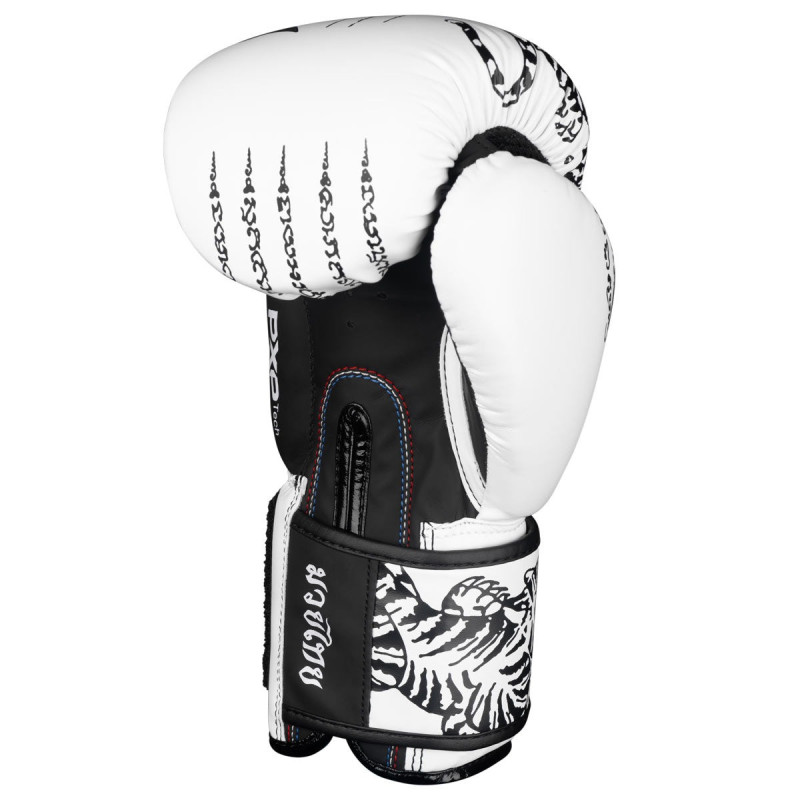 Перчатки для бокса Phantom Muay Thai White 12 унций (повязка в подарок)