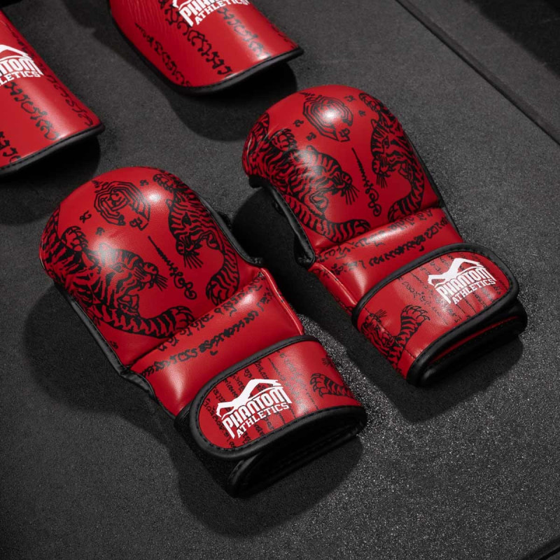Рукавиці для ММА Phantom Muay Thai Red L/XL