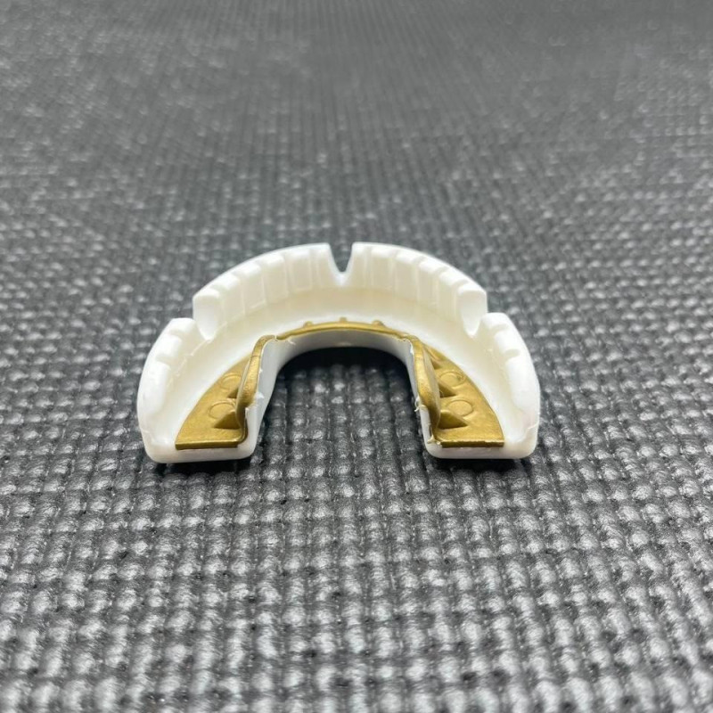 Капа OPRO Gold Braces під брекети доросла (вік 11+) White/Gold (art.102506004)