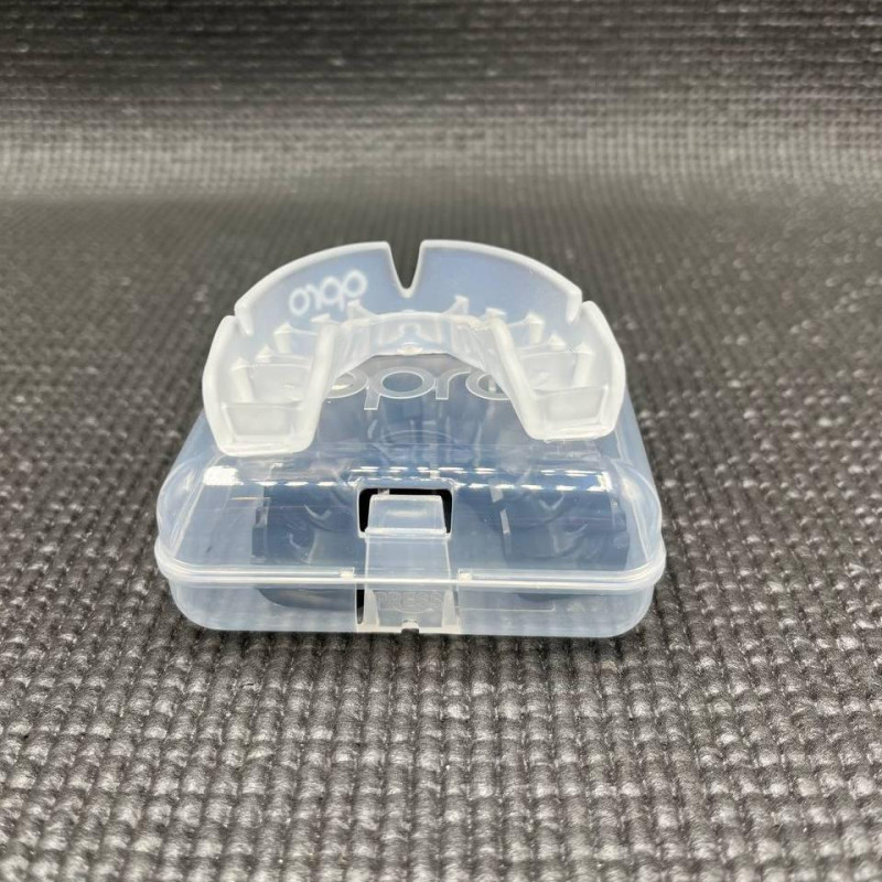 Капа OPRO Silver доросла (вік 11+) Clear (art.102502006)