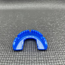 Капа OPRO Gold Braces під брекети доросла (вік 11+) Dark Blue/Pearl (art.102506002) Капа OPRO Gold Braces під брекети доросла (вік 11+) Dark Blue/Pearl (art.102506002)