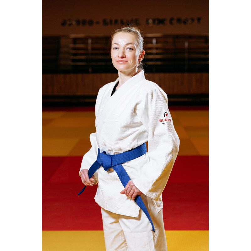 Біле кімоно для дівчат/жінок, айкідо, TM BUDOGI, зріст 140 см, щільність 500 гр/м.кв.