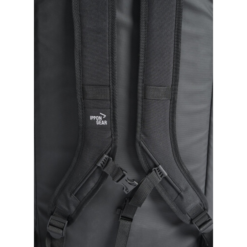 Сумка спортивная с функцией рюкзака IPPON GEAR 2в1, Серия FIGHTER 2 Large, Объем 65 л, Размер 68x30x32 см, Черный