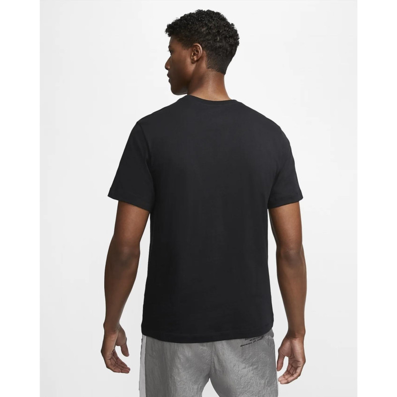 Футболка чоловіча Nike Sportswear Club (AR4997-014)
