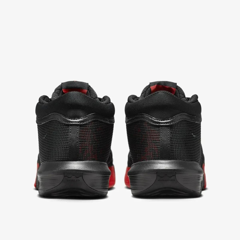 Кросівки чоловічі Nike Lebron Witness Viii (FB2239-005)
