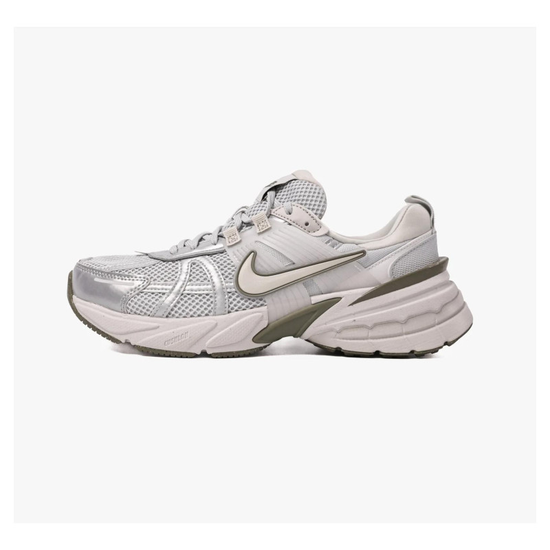 Кросівки жіночі Nike V2k Run (FD0736-006)