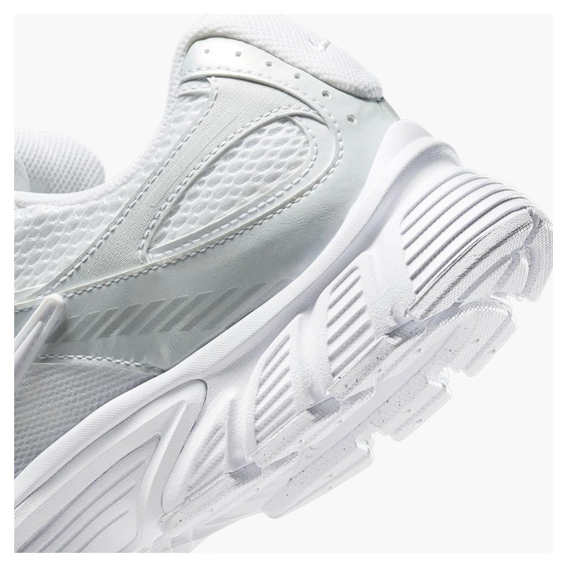 Кросівки чоловічі Nike V5 Rnr White (HJ5228-101)