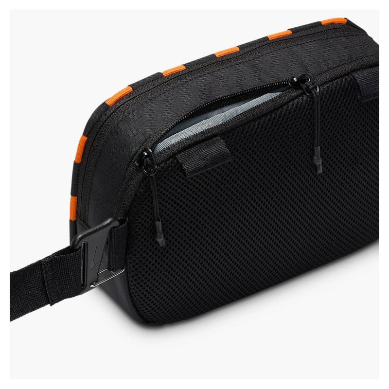 Сумка на пояс Nike Hayward Patrol Cross-Body Bag (HJ8229-010)