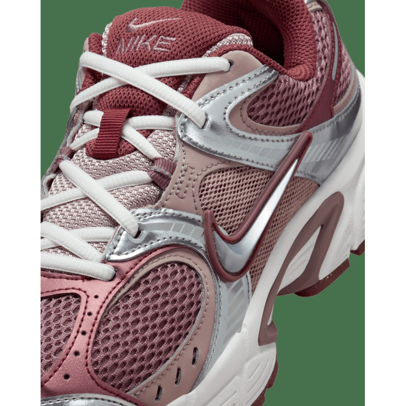 Кросівки жіночі Nike V5 Rnr Wmns (HQ7901-200)