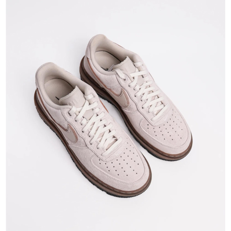 Кросівки чоловічі Nike Air Force 1 Low Luxe (HV2531-100)