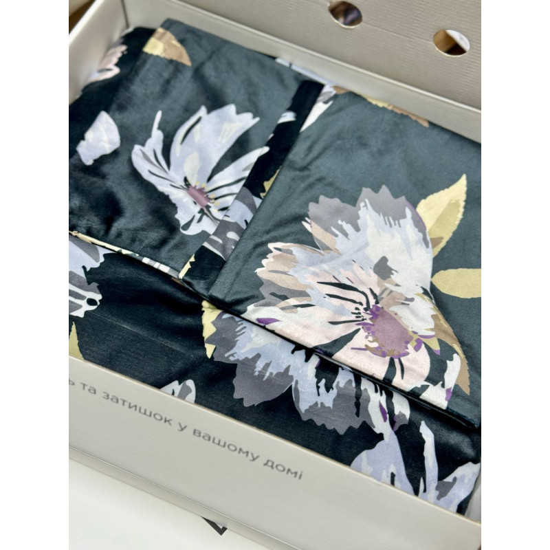 Покривало оксамитове GRAPHIT+2 наволочки (200x240+2*45x45)
