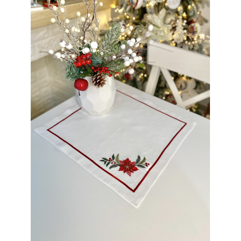 Серветка з вишивкою POINSETTIA