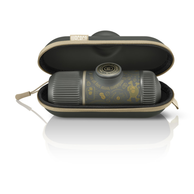 Портативна еспресо-кавоварка Wacaco Nanopresso темно-сіра з чохлом, механічна, для меленої кави
