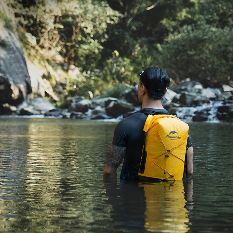 Водонепроникний туристичний рюкзак Naturehike NH21FSB04, 30 л, жовтий