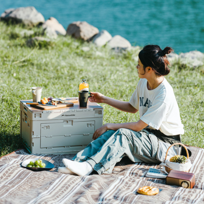 Складаний контейнер Naturehike CNK2450XB020, 52 л, бежево-сірий