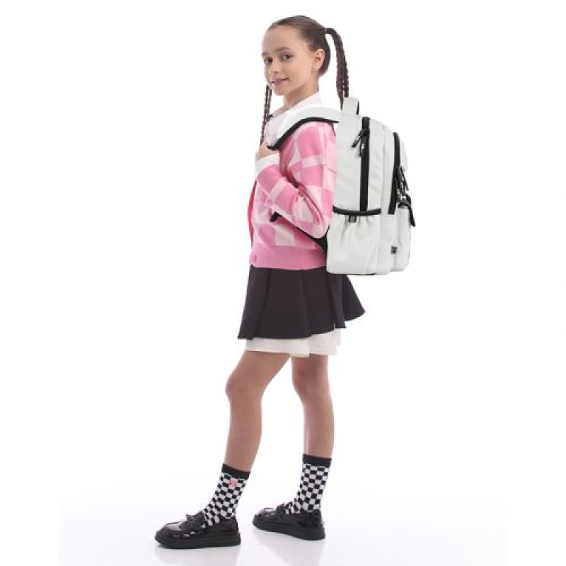 Рюкзак GoPack Education 183 світло-сірий (39,5x28x15 см)
