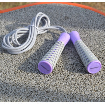 Скакалка PowerPlay 4206 Jump Rope PRO+ Сіро-фіолетова (2,75m.) Скакалка PowerPlay 4206 Jump Rope PRO+ Сіро-фіолетова (2,75m.)