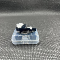 Капа OPRO Instant Custom-Fit UFC доросла (вік 11+) Silver/Black (art.102529002) Капа OPRO Instant Custom-Fit UFC доросла (вік 11+) Silver/Black (art.102529002)
