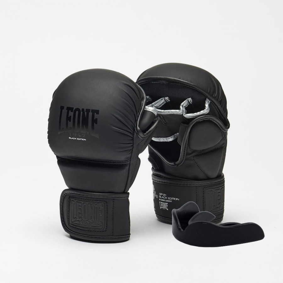 Рукавиці греплінгові для ММА Leone BLACK Edition S (капа в комплекті)