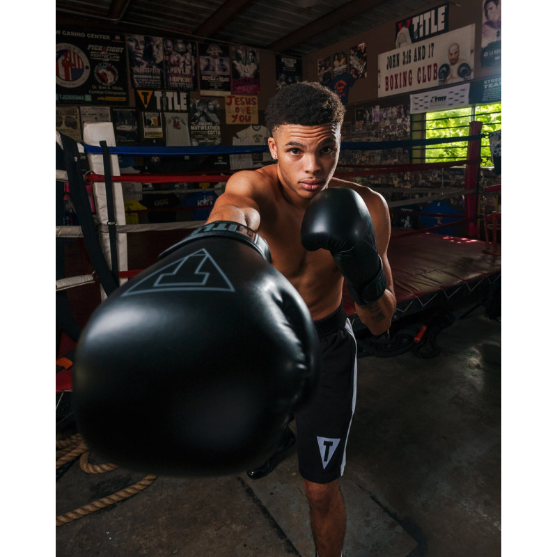 Боксерські рукавиці TITLE Boxing Vegan Gloves Black 16 oz