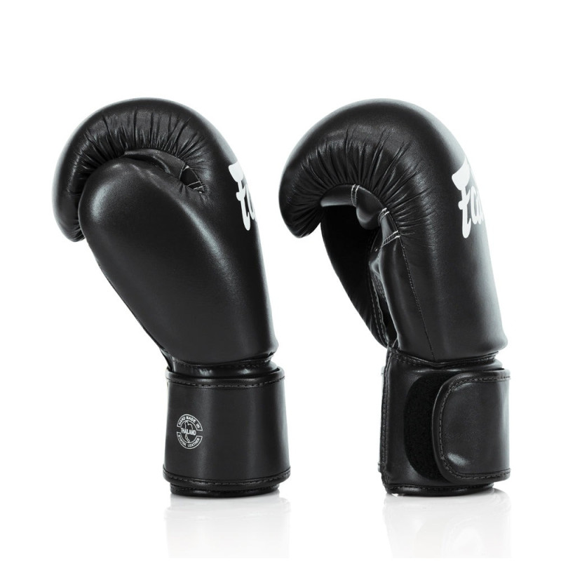 Боксерські рукавиці Fairtex BGV27 Black 16 унцій (бинти в комплекті)