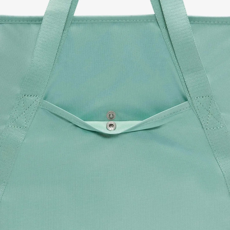 Сумка Nike NK GYM TOTE 28L м'ятний Жін 41 x 33 x 13 см