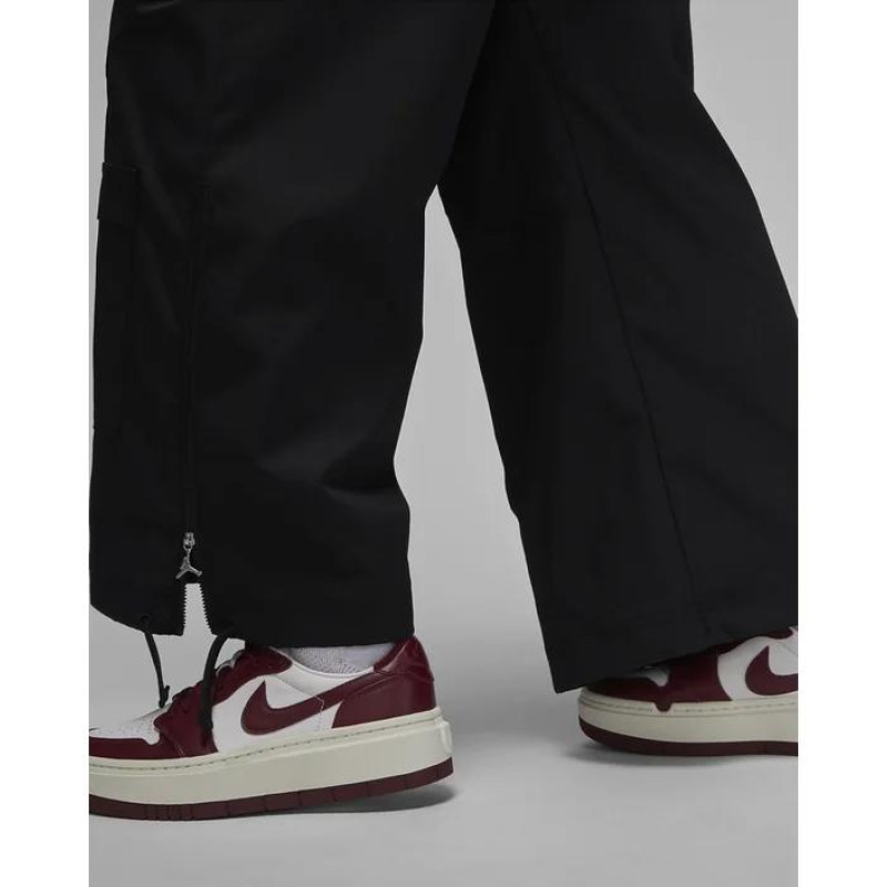 Брюки жіночі Jordan Chicago Pant (DZ3349-010)