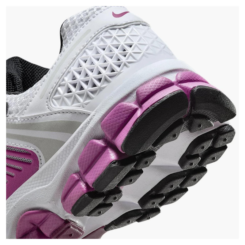 Кросівки жіночі Nike Zoom Vomero 5 Gs (HF6998-102)
