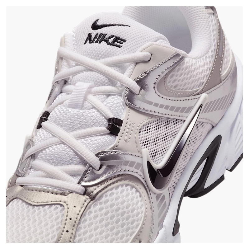 Кросівки чоловічі Nike V5 Rnr (HJ5228-104)