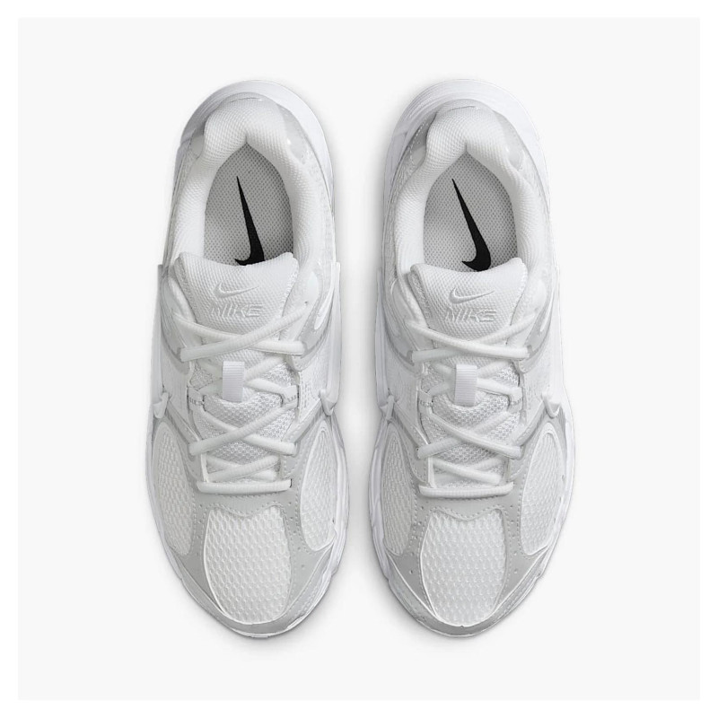 Кросівки чоловічі Nike V5 Rnr White Black Metallic Silver (HQ7901-101)