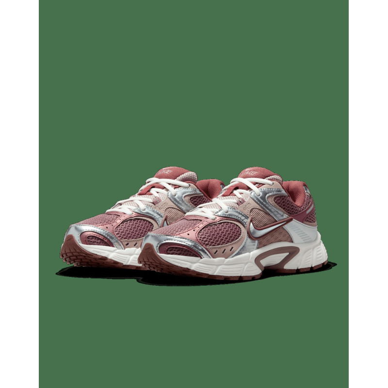 Кросівки жіночі Nike V5 Rnr Wmns (HQ7901-200)