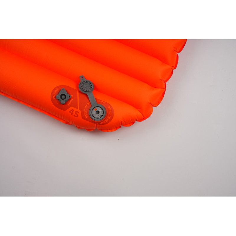 Килимок самонадувний Flextail Tiny Slleeping Pad R05 AVS, розмір L (196 х 55 х 7 см), помаранчевий