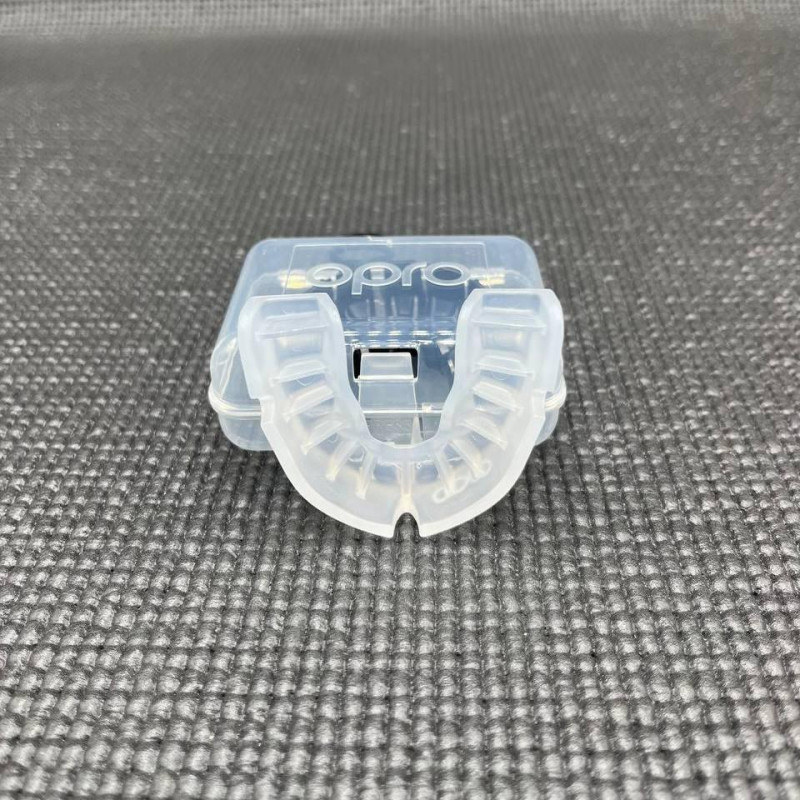 Капа OPRO Silver дитяча (вік до 11) Clear (art.102503006)