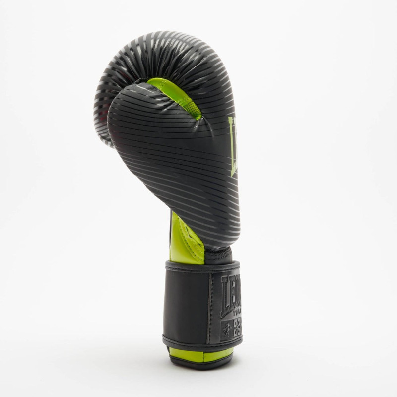 Боксерские перчатки Leone GN313 WAVES Black (капа в комплекте), 12 унций, 100% PU, Черный