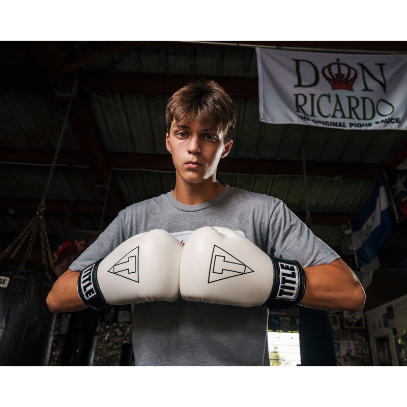 Боксерські рукавиці TITLE Boxing Vegan Gloves White/Black 12 oz