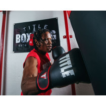 Боксерські рукавиці TITLE Boxing Dynamic Strike Black/Red 16 oz