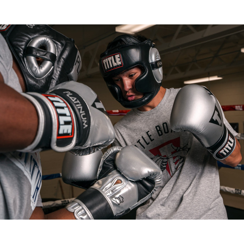 Боксерський шолом TITLE Platinum Premier Full 2.0 Black L 