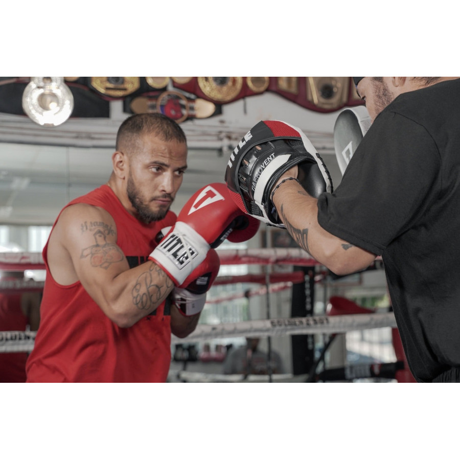 Лапи боксерські TITLE Boxing Aerovent Excel Incredi-Mitts 2.0 Black/Red/White