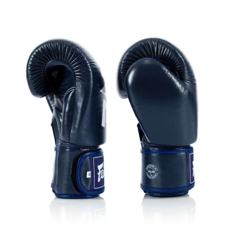 Боксерські рукавиці Fairtex BGV1-ONE (натуральна шкіра) Blue 12 унцій (бинти в комплекті)