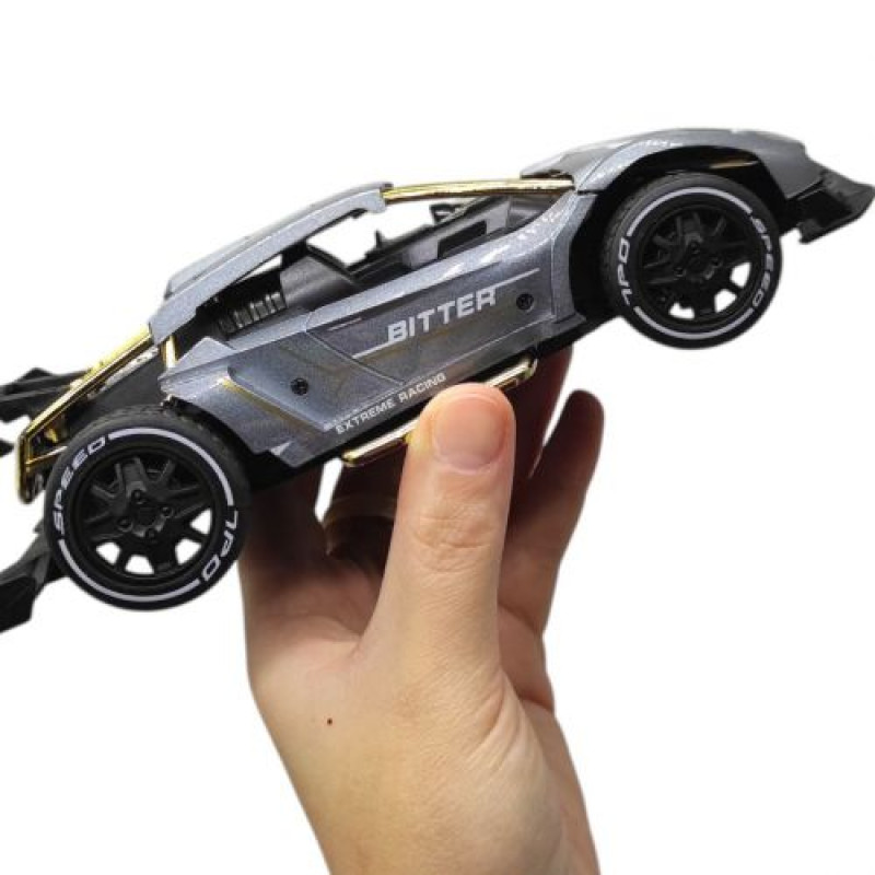 Машина на радиоуправлении "EXTREME RACING" (металл. корпус, аккум. 3.7V, 2,4 ГГц, серебристый)