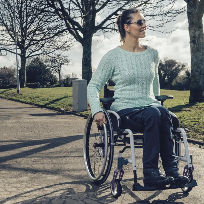 Активне базове крісло колісне Invacare Action 5 (Action 5-1771)